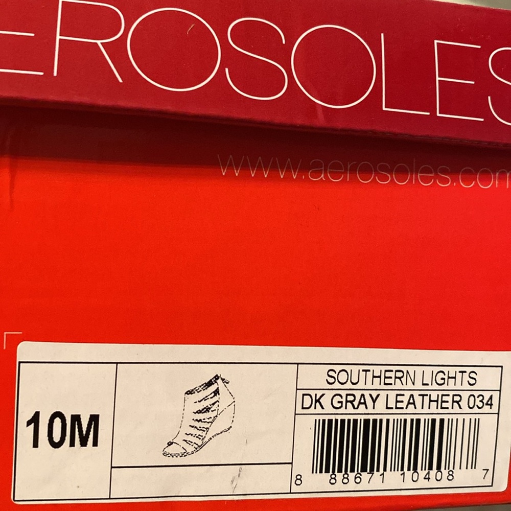 Like new Aerosoles gray leather wedge - Picture 5 of 5